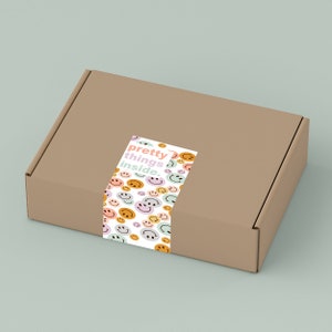 Happy Faces Packaging Stickers: Waterproof Box Sealing Labels