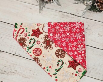 赤いクリスマス犬用バンダナ | 雪だるまと雪の結晶が描かれた両面ペットバンダナ | クリスマスタンレッドグリーンバンダナ