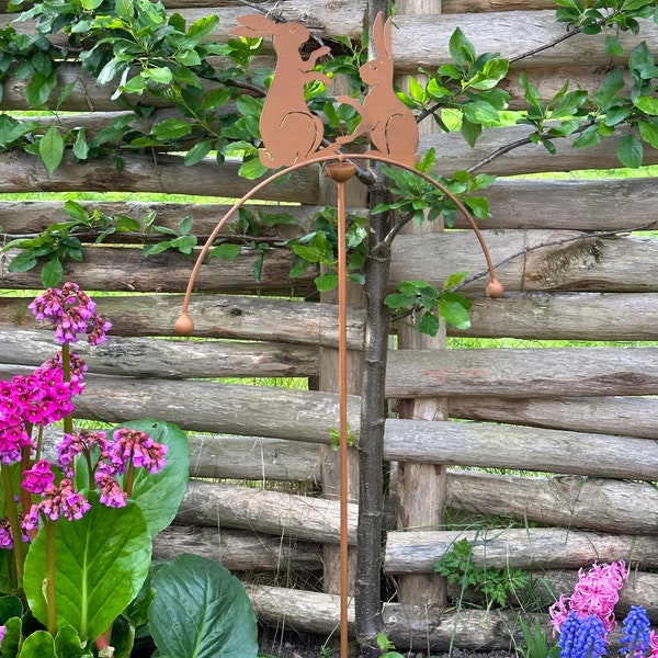 Boxing Hares Balancer Stake Stick, Cast Iron Metal Garden Outdoor Decoration 100cm x 10cm