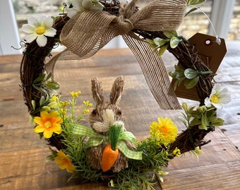 Easter Twig Wreath with Bunny Rabbit 24cm, Spring Pastel Flower Daisy Door Decoration, Jute Bow