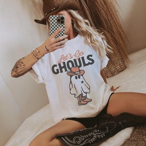Western Lets Go Ghouls Halloween TShirt Retro Vintage Grunge Wild West Cowgirl Halloween Ghost Tee Graphic Funny Halloween Spooky Season Tee