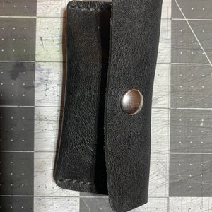 Handgefertigter Münzbeutel aus Leder