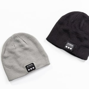 STEEN Music Beanie with Integrated Headphones Unisex