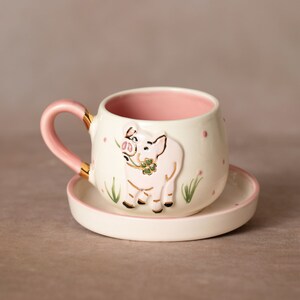 Coffee cup | tea cup | With a lucky pig with a shamrock | Handmade | Ceramics made | Real gold element | Designer cup
