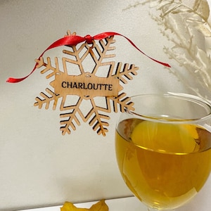Personalised Christmas Snowflake Christmas Name Place Decorations Table Decor Name Tags Table Favours Place Settings Festive Table