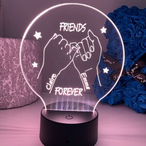 Giftove Cadeau Personnalisé Couple - Lampe Cadre Photo en Verre - Cadeau de  Saint Valentin pour Femme Homme Copine Copain Original -Idées Cadeaux pour  ST Valentin Anniversaire : : Luminaires et Éclairage