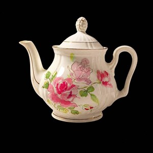 Vintage Trimont Ware Japan Porcelain Teapot - Pink Cabbage Roses & 22K Gold Trim - 6.5" Mid-Century Floral Tea Pot, Cottagecore Gift