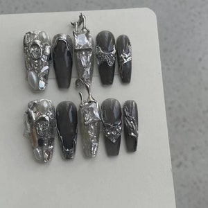 Metal Silver Press on Nails | Cool Girl Fake Nails | Rhinestone Press on Nail | Y2k Style Fake Nails | Gift For Her
