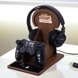 Personalized Headphone Holder, Controller Stand, Boyfriend Gift, Husband Gamer Gift, Controller Headset Holder, Birthday Gift for Teen