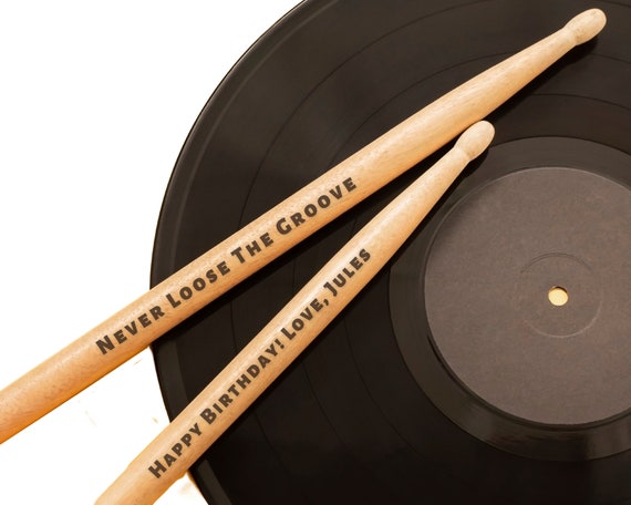 Étui à Baguettes Personnalisé En Cuir - Support Portable Pour Baguettes De Batterie - Gravure Nom/initiales - Cadeau Pour Batteur