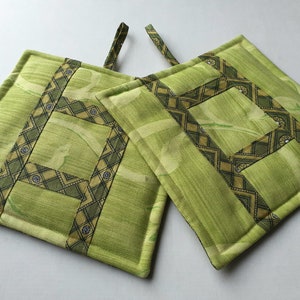 Green Potholders Set Of Two Pot Holders Kitchen Decor