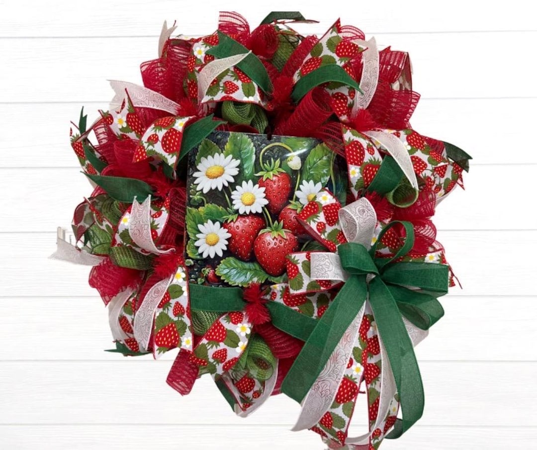 Summer Strawberry Wreath for Front Door| Strawberry Wreath| Strawberry ...