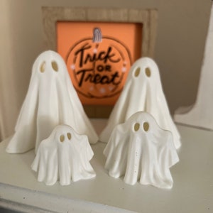 Halloween | Tiered Tray Decor | Cute Ghost l Home Decor l Glow in the dark option!