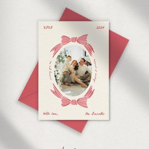 HOLIDAY FOTO KARTE Vorlage, handgemalt, Vintage gestreifte Schleife, modern Retro, niedlich, handgeschrieben, schick, rosa rot, 13x18