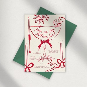 Puede incluir: Una invitación a una fiesta de Navidad roja y blanca con una ilustración festiva de una copa de martini, muérdago y bastones de caramelo. El texto dice "Join us for festive fun!" e incluye la fecha, la hora y la ubicación de la fiesta. También se incluye información de RSVP.