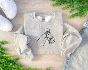 Pferd Sweatshirt | Pferd mit Zaumzeug | Reiter Geschenk | Geschenk für Pferdeliebhaber | Pferd Reiter Geschenk