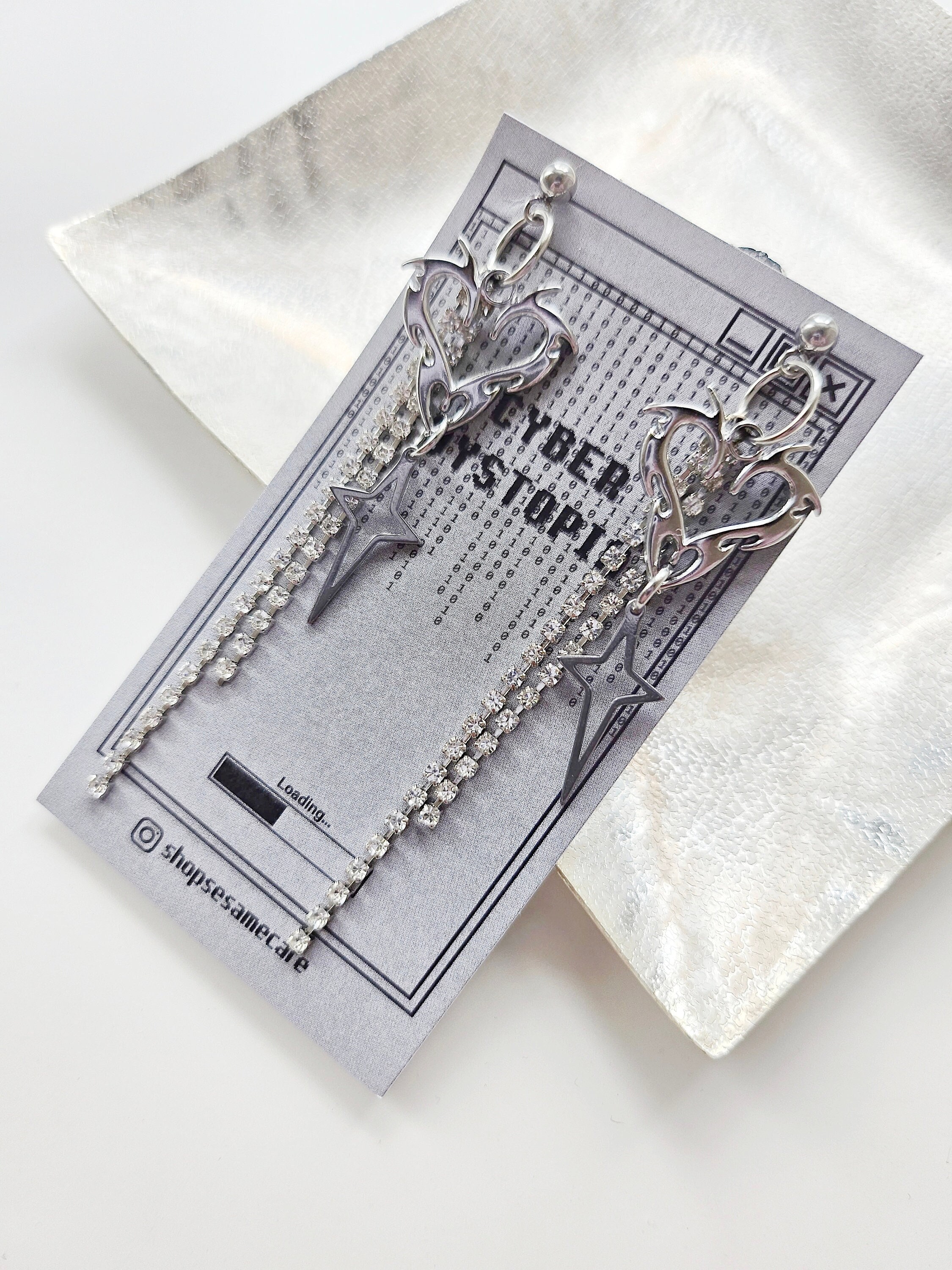 Angel Earrings | Alt Jewelry | Soft Grunge | Y2K Style | Silver Drop Earring | Gift for Girlfriend | 90s Style | Kpop Earrings