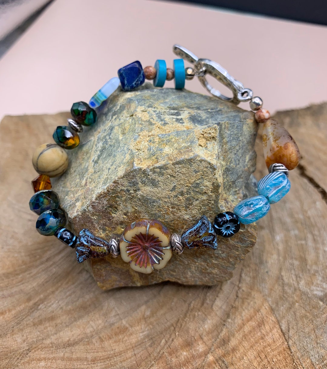 Rustic Flower Bead Bracelet, Blue Bead Bracelet, Flower Bead Bracelet