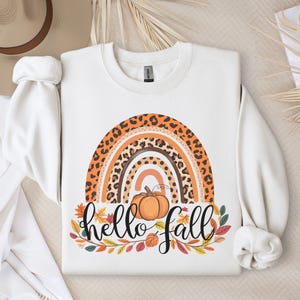 Hallo Herbst Pullover, Leopardenmuster Herbst T-Shirt, Frauen Herbst Sweatshirt, Lehrer Herbst Shirt, Herbst Vibes Shirt, Thanksgiving Shirt, Kürbis T-Shirt