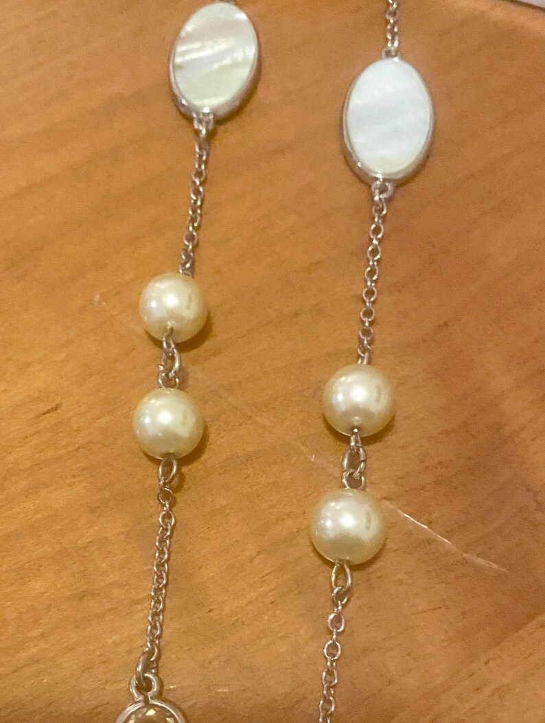 Mother of Pearl Opera Necklace: 30-inch Silver Chain image 3