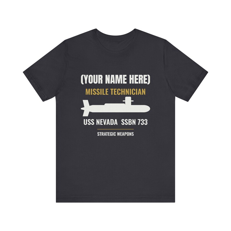 Personalisiertes T-Shirt für Raketentechniker auf U-Booten – mit individuellem Namen und U-Boot-Motiv – Geschenk für Veteranen der strategischen Waffentechnik Bild 4