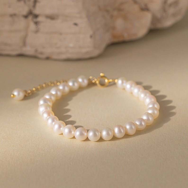 Natural Freshwater Pearl Bracelet, Dainty Real Pearl Bead Bracelet, Wedding Bride Bridesmaid Bracelet, Gift for Her image 1