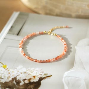 Natuurlijke 3 mm zonnesteenarmband - Vertrouwen en vreugde Geluk Kracht Positieve energie - Bescherming Helende kristallen armband Cadeau voor haar