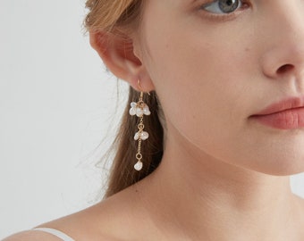 Pendientes colgantes de plata de ley con corona de flores y perlas naturales, con gancho de piedra preciosa genuina chapada en oro, regalo de boda para ella.