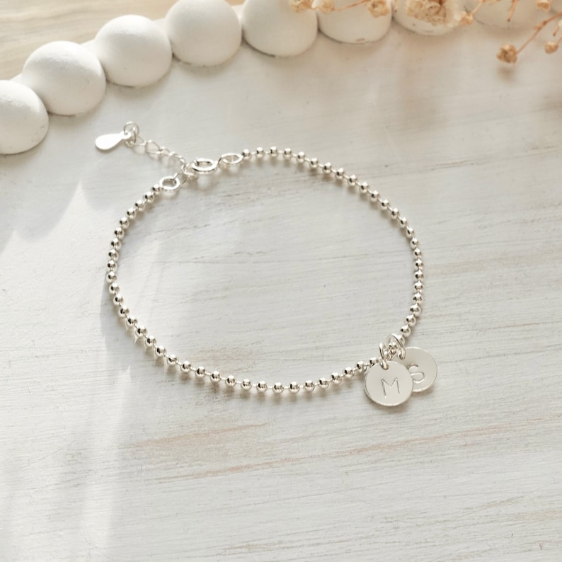 Bracciale con lettera iniziale dell'alfabeto in argento sterling, braccialetto con pietra zodiacale S925 con nome di perline, braccialetto minimalista personalizzato, regalo per lei immagine 5