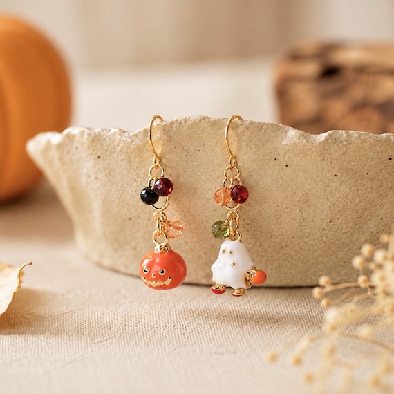 Halloween Ghost Pumpkin Earrings, Asymmetrical Halloween Dangle Earrings, Cute Spooky Jewelry, Pumpkin Ghost Earrings, Halloween Gift