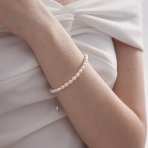 Natural Freshwater Pearl Sterling Silver Bracelet, Dainty Real Pearl Bracelet, Wedding Bride Bridesmaid Bracelet Jewellery, Gift for Her