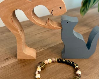 Coffret cadeau commémoratif des chats - Figurines de chat et de son propriétaire en bois avec bracelet en jaspe personnalisé, souvenir de la perte d'un animal de compagnie