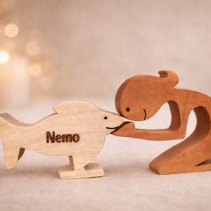 Goldfish Memorial – Personalized Wooden Fish Carving with Engraved Name, Pet Loss Keepsake, Sympathy Gift