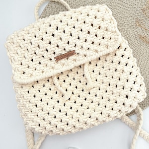 Macramé Knitting Pattern - Margot Backpack (ENGLISH)