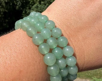 One (1) Green Aventurine Stretch Bracelet 6''
