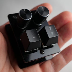 Handmade Mini MIDI Controller: Black Acrylic, 4 Buttons, 2 Encoders