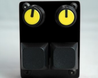 midiMe Compact Midi Controller with 2 Note Buttons 2 Potentiometers and LEDs