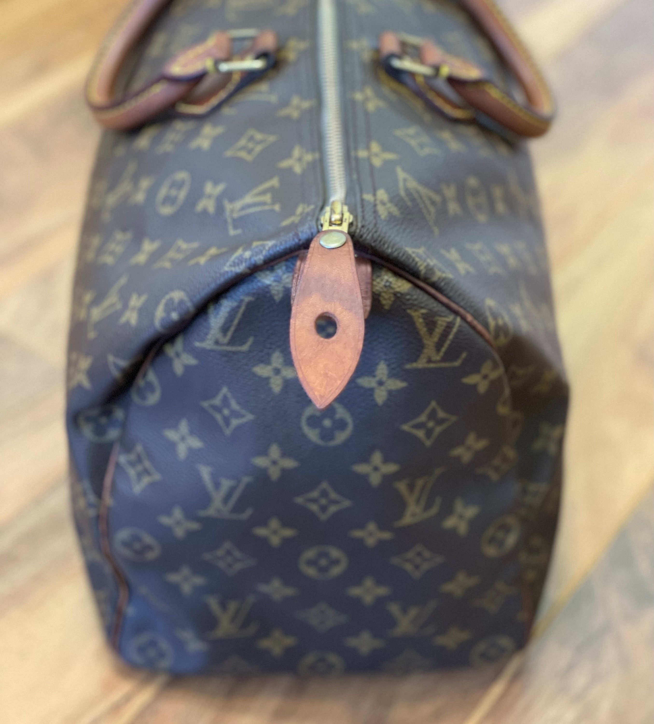 Buy Free Shipping Authentic Pre-owned Louis Vuitton Speedy 40 Monogram  Duffle Bag Hand Bag Purse M41522 M41106 150400 from Japan - Buy authentic  Plus exclusive items from Japan