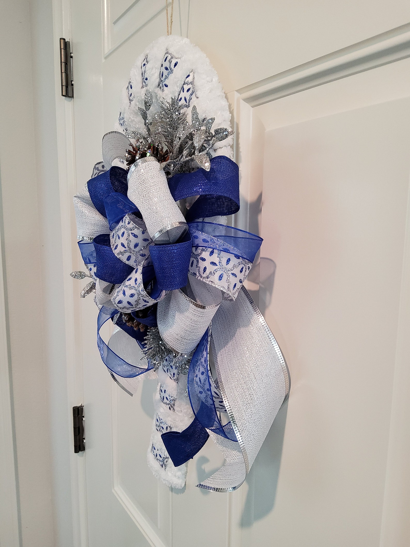 Blue Christmas Wreath Candy Cane Yarn and Ribbon Wreath Etsy