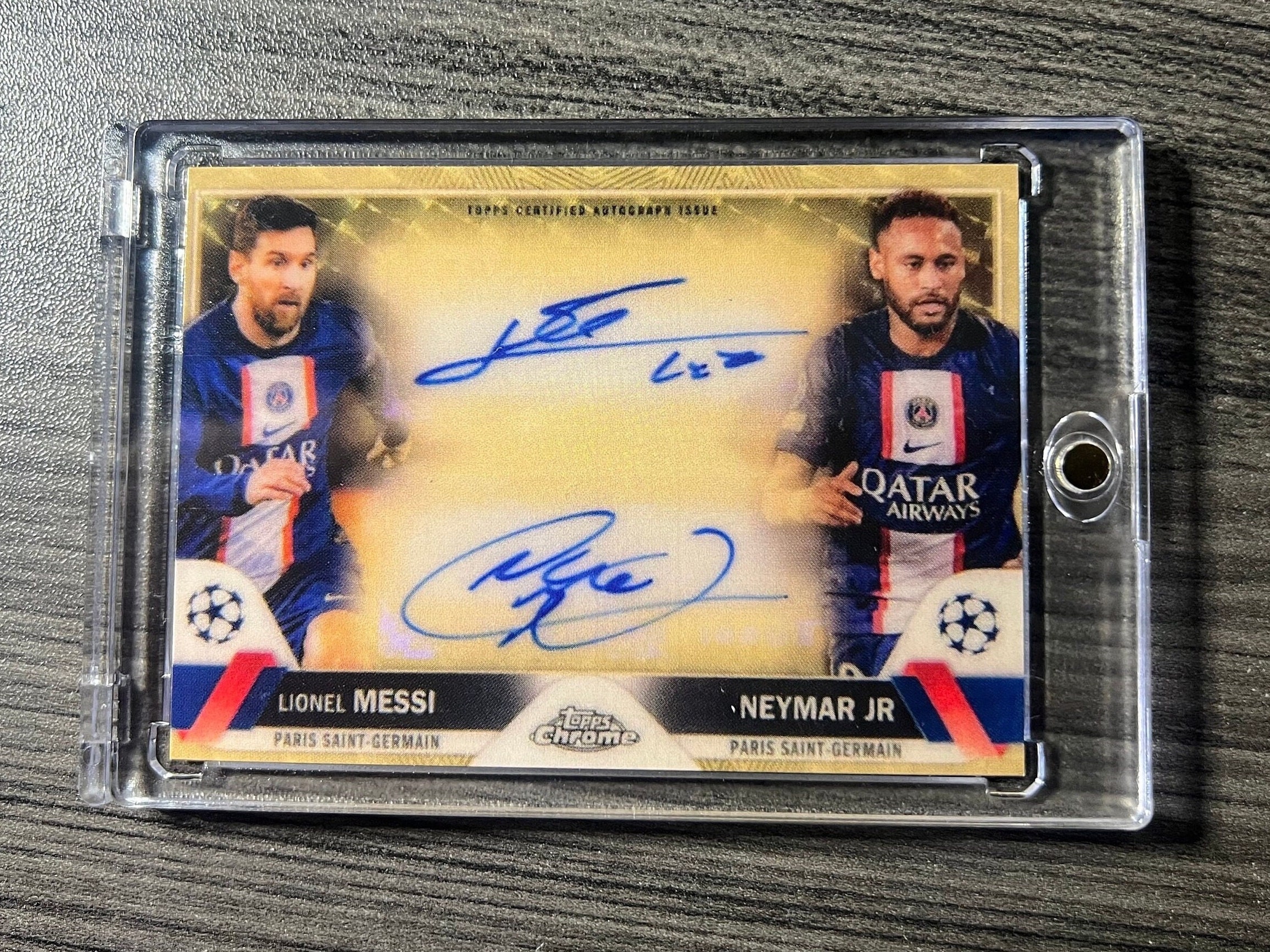 Framed Lionel Messi Signed PSG Shirt: Home, 2022-23 - Compact - Genuine  Signed Sports Memorabilia