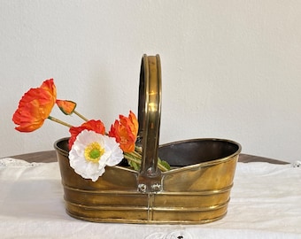 Jardinière charmante en laiton