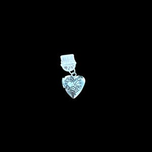 Heart Kindle and Phone Charm Dust Plug - Silver | Type-C & Micro USB | Bookish Gift