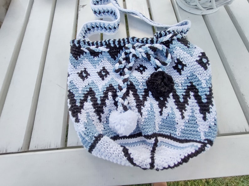 Crochet bag, pouch, handbag, summer bag image 1