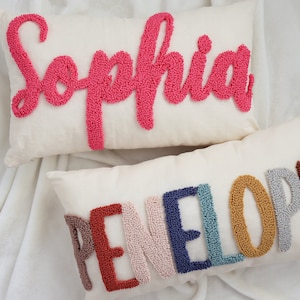 Benutzerdefinierte Kinderzimmer Dekor Name Kissen, personalisierte Punch Nadel dekorative Kissen, einzigartige Babyzimmer Kinderzimmer erste Dekoration Geschenk
