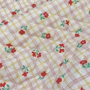 Floral and Plaid Quilted Fabric Polyester Cotton Quilted Fabric By The Half Yard