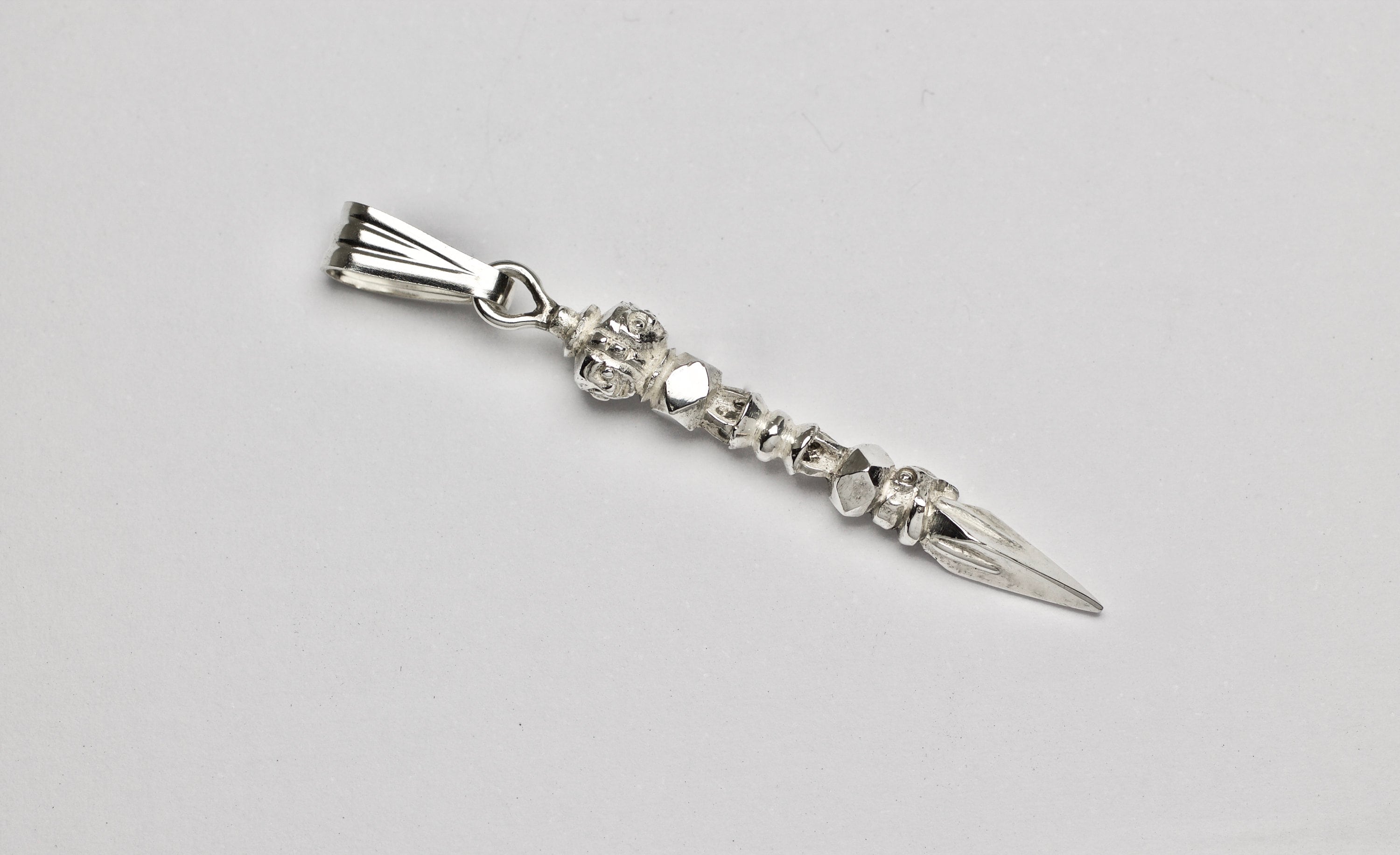 Ciondolo In Argento Sterling 925 Con Doppio Pugnale Dorje Phurba - Simbolo Buddhista Tibetano