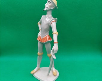 DON QUICHOTTE VINTAGE- Rare du milieu du siècle- Miguel De Cervantes- Don Quichotte- Porcelaine Drasche- Par Miklós Veress- Peint à la main- Des années 1960