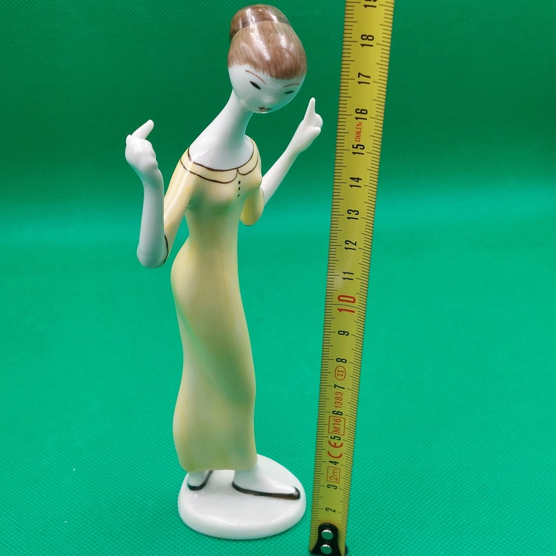 VINTAGE TEACHER LADY Vintage Japan Woman Cherry Blossom Figurine