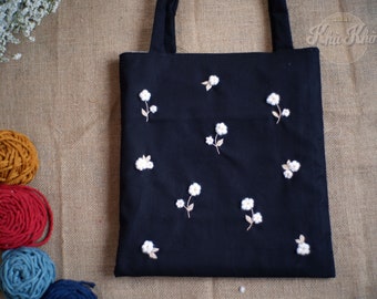 Handgeborduurde madeliefje linnen tas, schattige kleine madeliefjes borduurmarkttas, milieuvriendelijke boodschappentas, esthetische tas, handgemaakte draagtas