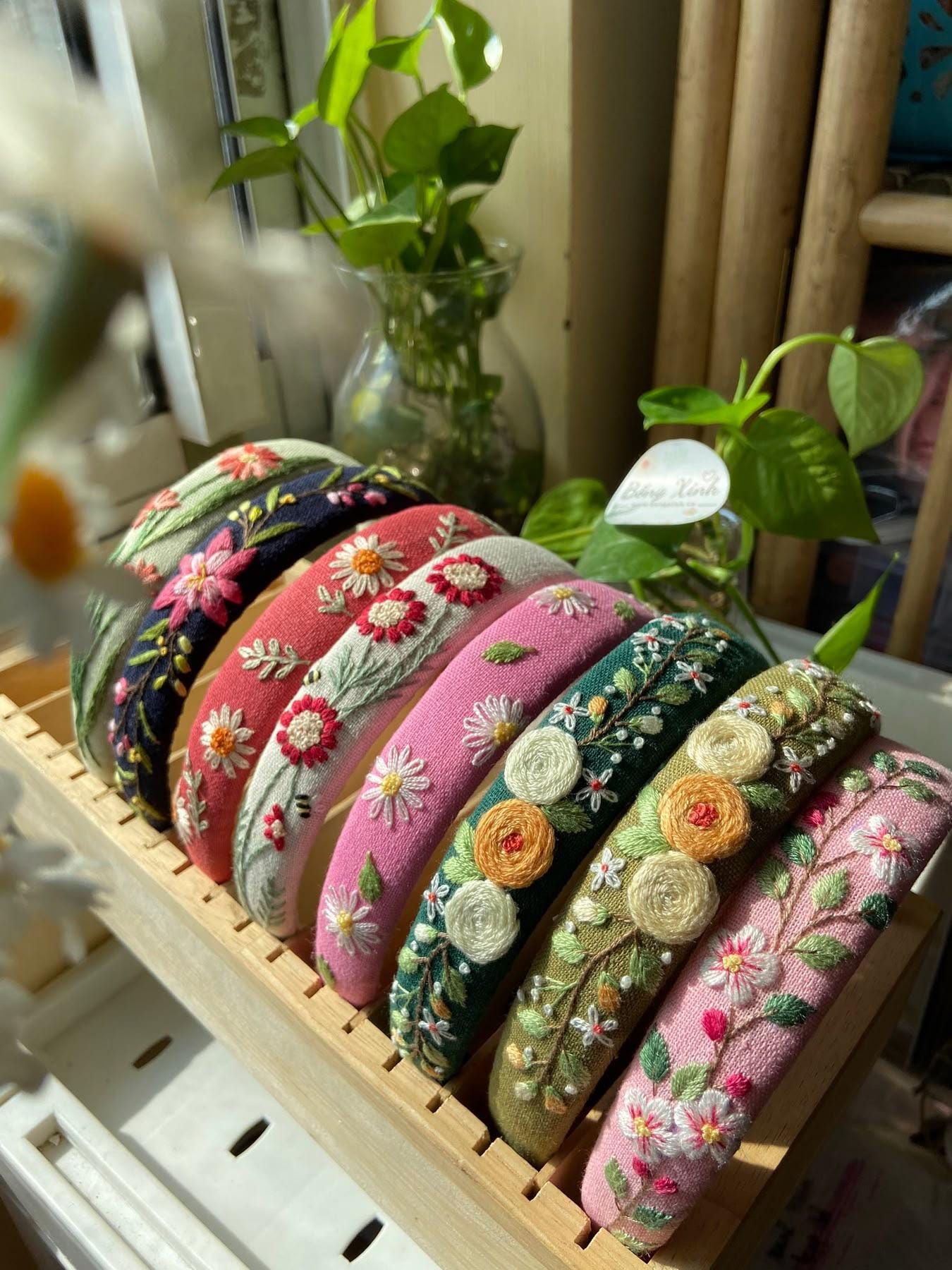 279. The Delray Beach Floral Beaded Headband Shop 1920s Headpieces - Beaded Floral Headband | BABEYOND main image 2
